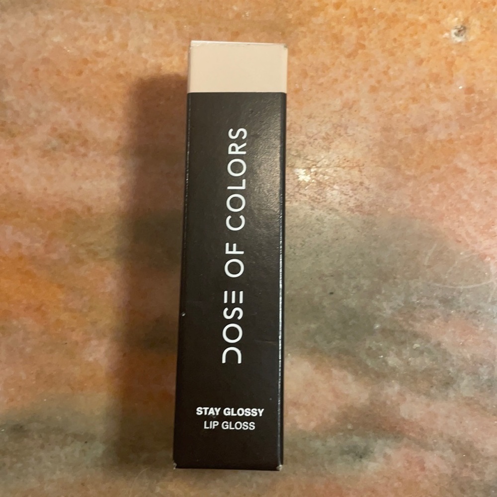 DOSE OF COLORS Stay Glossy lip gloss in “can you not” shade
